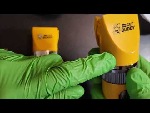 The Best Way To Clean And Oil Hair Clippers And Trimmers - The Cut Buddy