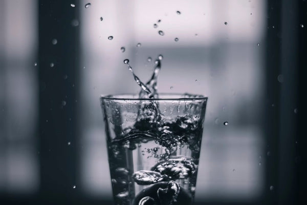 Does Drinking Water Actually Help with Razor Bumps and Dry Skin After Shaving?