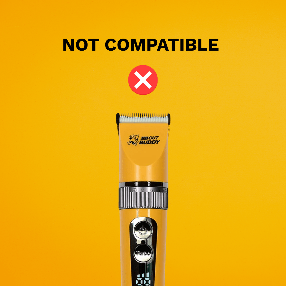 Warning graphic with a red 'X' indicating that the Beginner's Clipper is not compatible with the universal shaver charging kit.